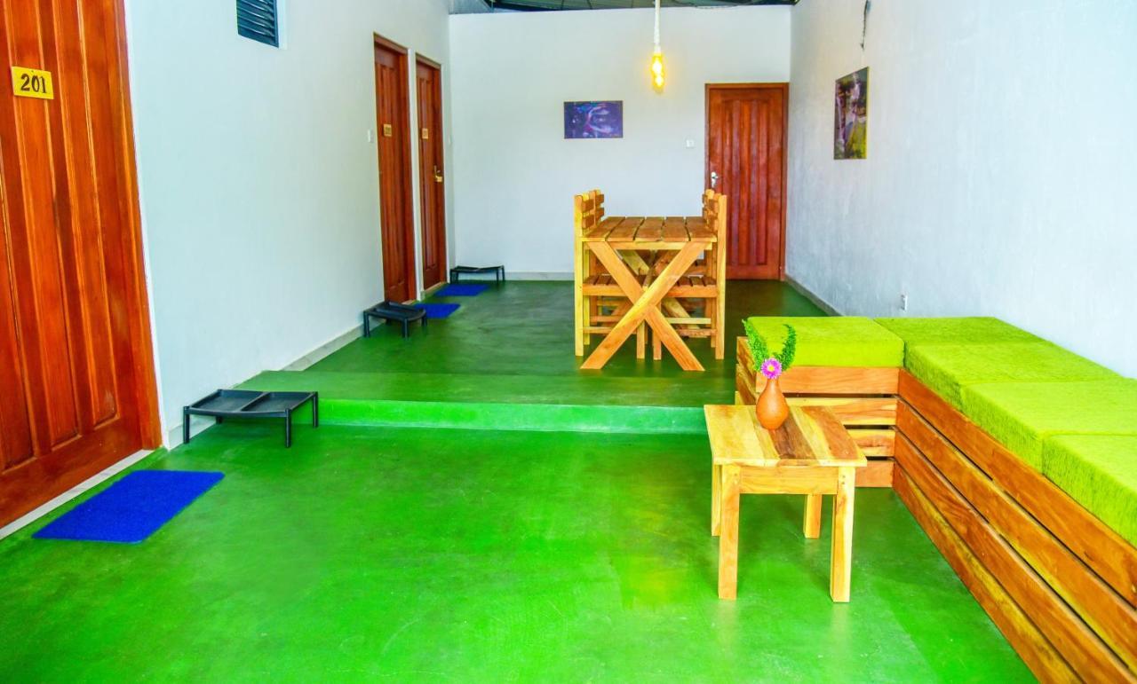 Onestar Ella Hotel Luaran gambar